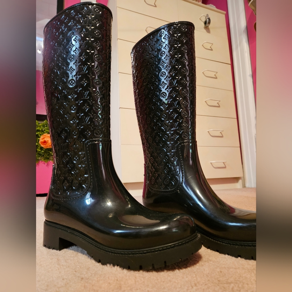 Louis Vuitton Rainboots